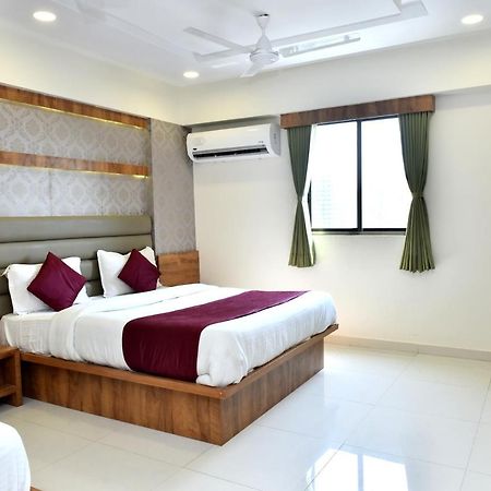 Hotel Peradiot Ahmedabad Exterior photo